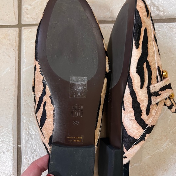 Bibi Lou Women's Slip-On Shoes - Picture 3 of 7